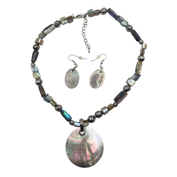 Cookie Lee Style Shell Pendant Necklace Earring Set Unmarked Beaded Silver Tone - Picture 2 of 12